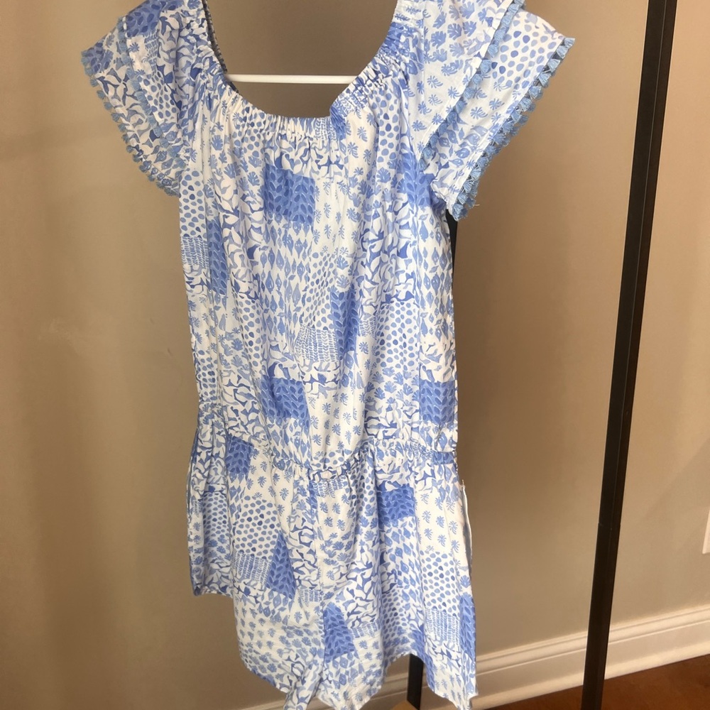 Vineyard Vines Blue and White Patterned romper size XS - Picture 6 of 6